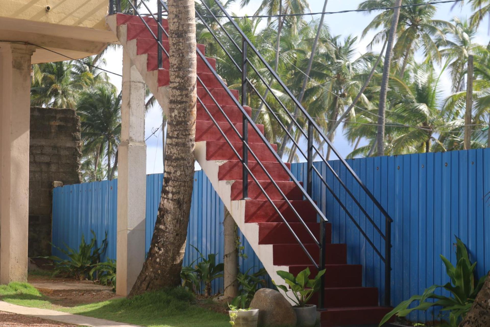 Dinuli Home Stay Ahungalla Exterior photo